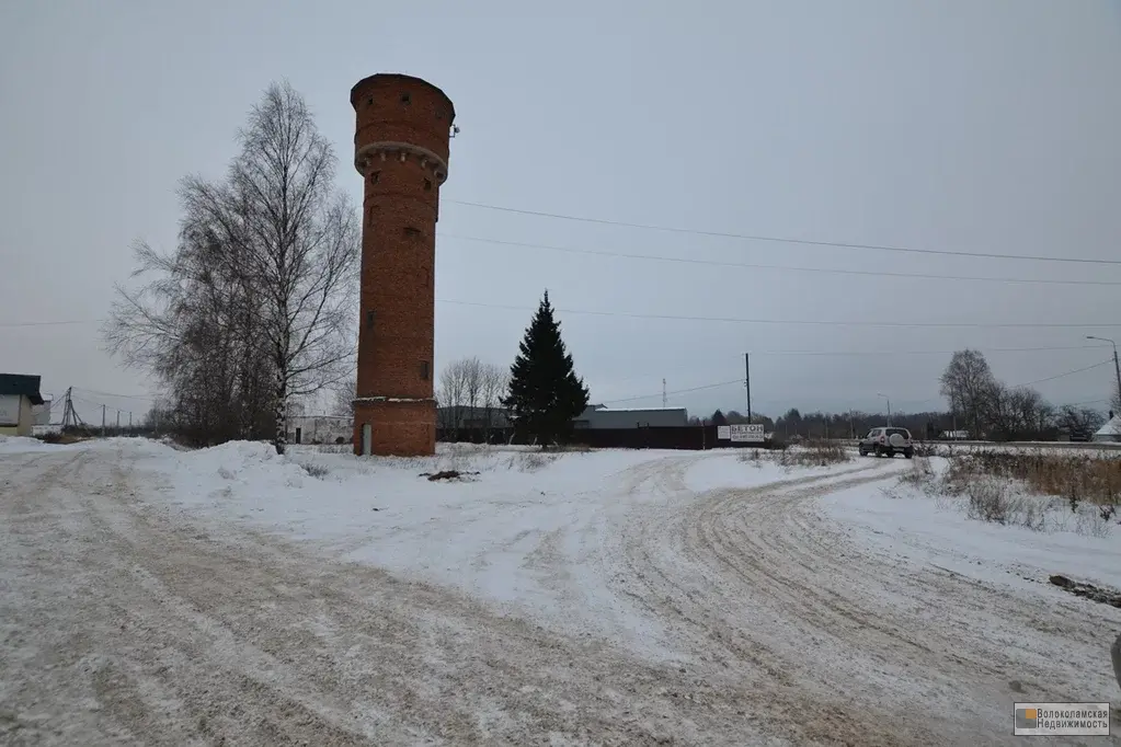 Здание коровника площадью 3150 кв.м на земельном участке 1 Га - Фото 2
