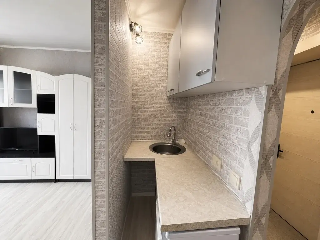 Комната 18,5 м2 в 1-к., 5/5 эт. - Фото 3