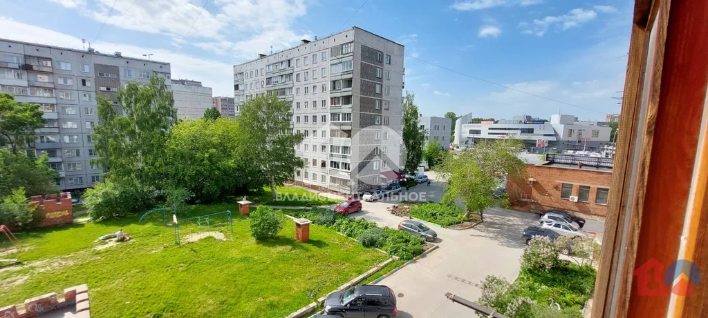 городской округ Новосибирск, Новосибирск, улица Кошурникова, д.14, ... - Фото 8