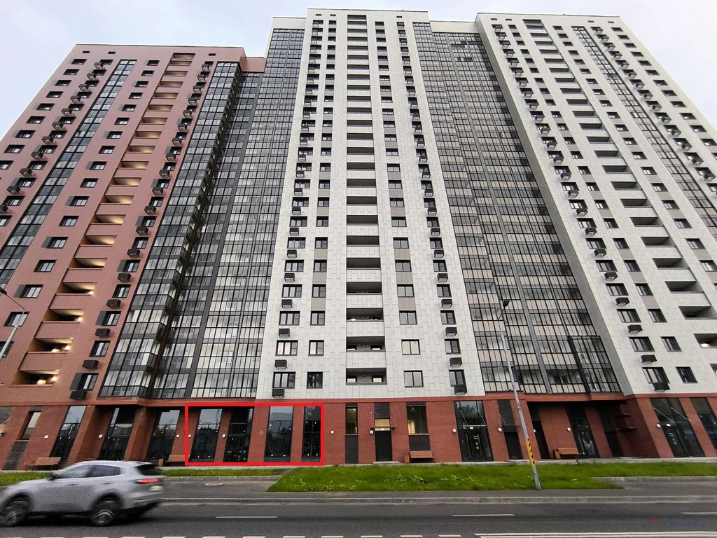 Продажа торгового помещения, ул. Базовская - Фото 2