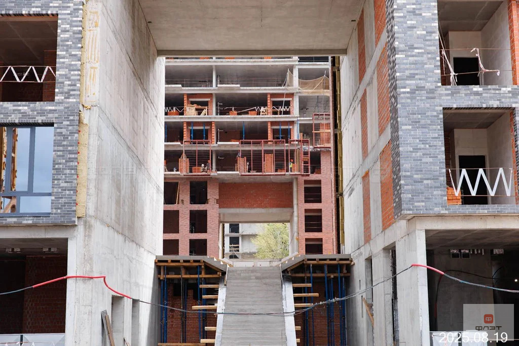 Продажа квартиры в новостройке, Казань, ул. Портовая - Фото 1