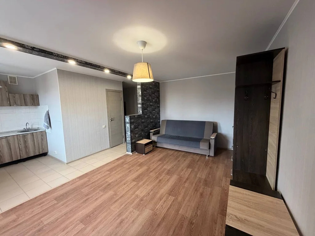 Продажа квартиры, Черноморский, улица Юбилейная - Фото 1