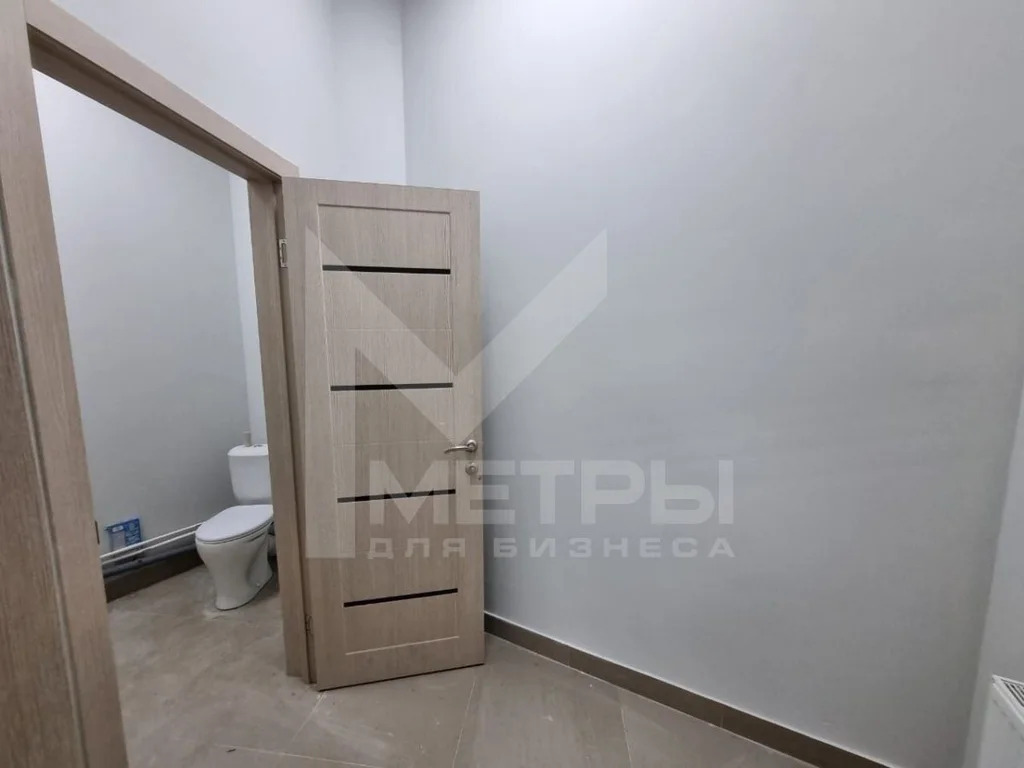 Торговое помещение 1 этаж с ремонтом, кабинеты, 281 м - Фото 29