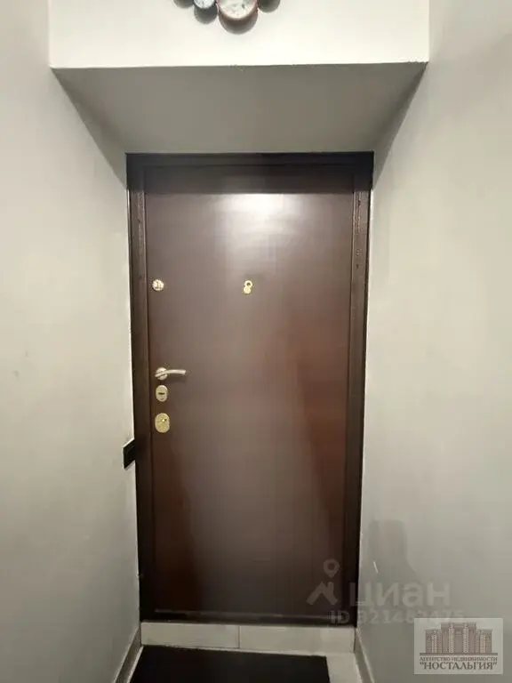 Снять двухкомнатную квартиру 45.0м - Фото 1