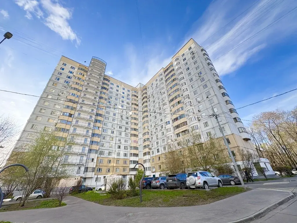 Продажа 2х к.кв. на Симферопольском б-ре - Фото 1