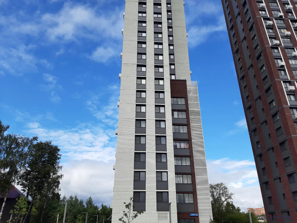 Продажа квартиры, ул. Парковая - Фото 0