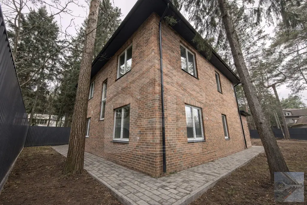 Дом в сосновом лесу, 210 м2, участок 11 соток - Фото 5