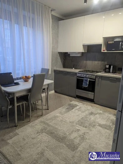 Продажа квартиры, Батайск, ул. Артемовская - Фото 1