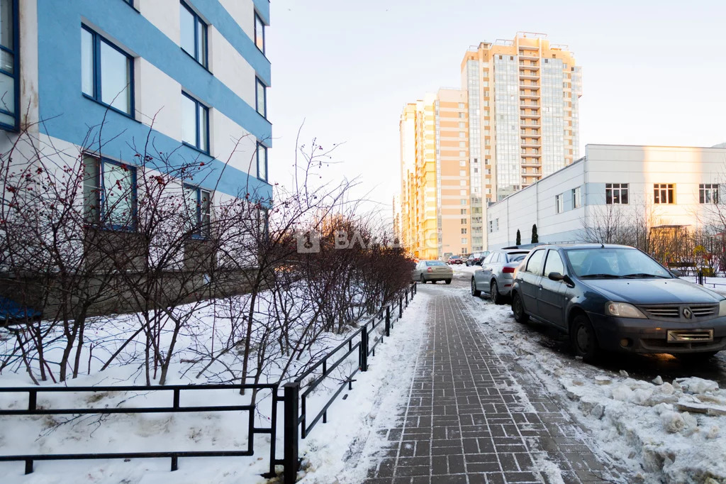 Санкт-Петербург, Кондратьевский проспект, д.64к8, 3-комнатная квартира ... - Фото 32