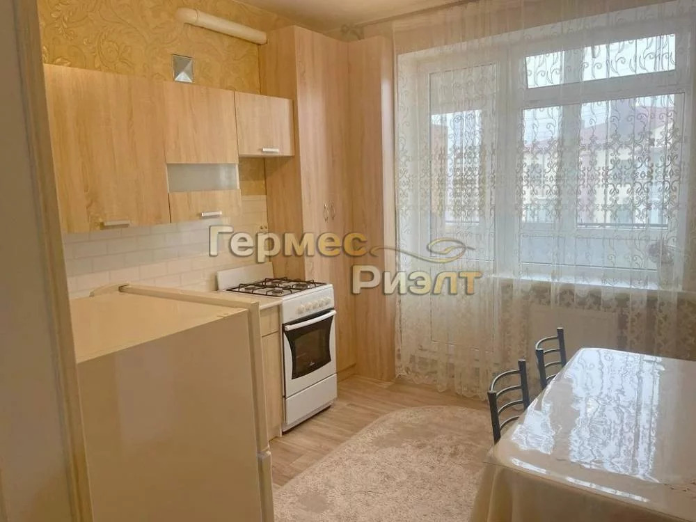 Продажа квартиры, Ессентуки, очаровательная - Фото 0