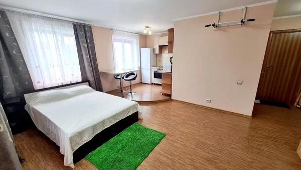 1- комнатную квартиру в центре г.Южно-Сахалинска сдам посуточно - Фото 2