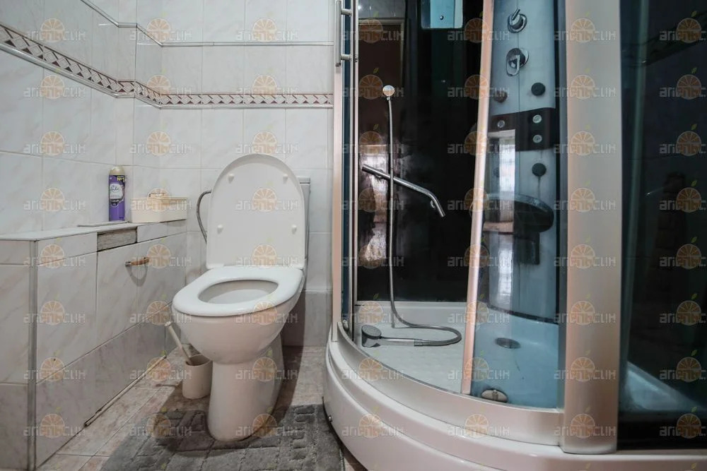 2-комн. квартира - Фото 11