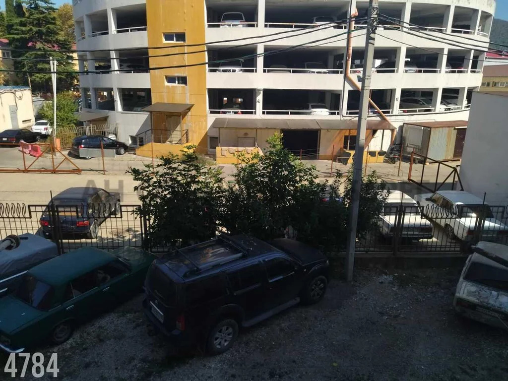 Продажа комнаты, Туапсе, Туапсинский район, Улица Галины Петровой, 11 - Фото 1