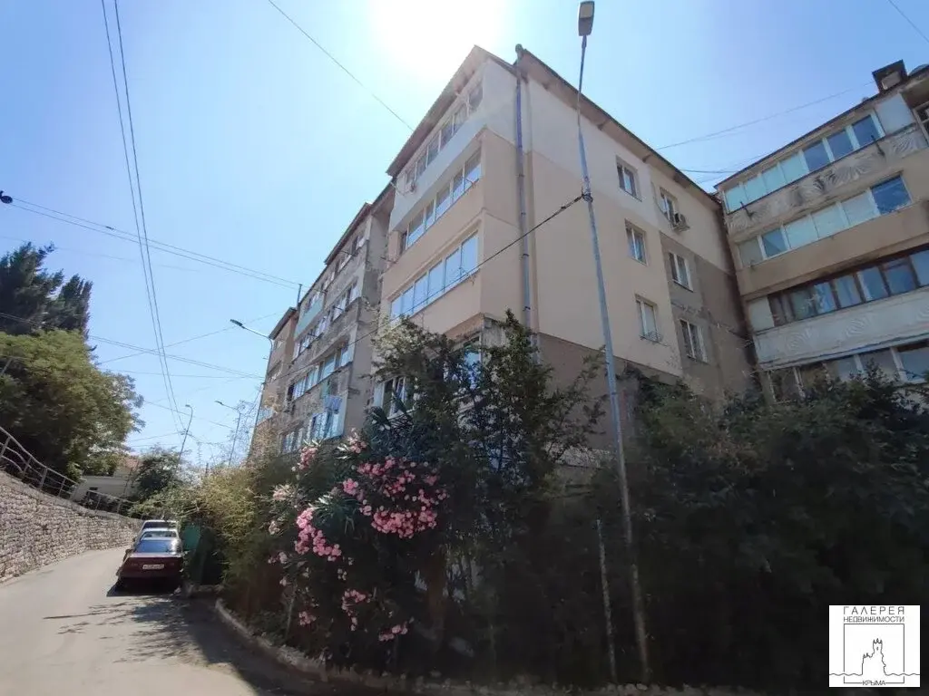 №4543 - Видовая 2ккв в Ялте с ремонтом - Фото 1
