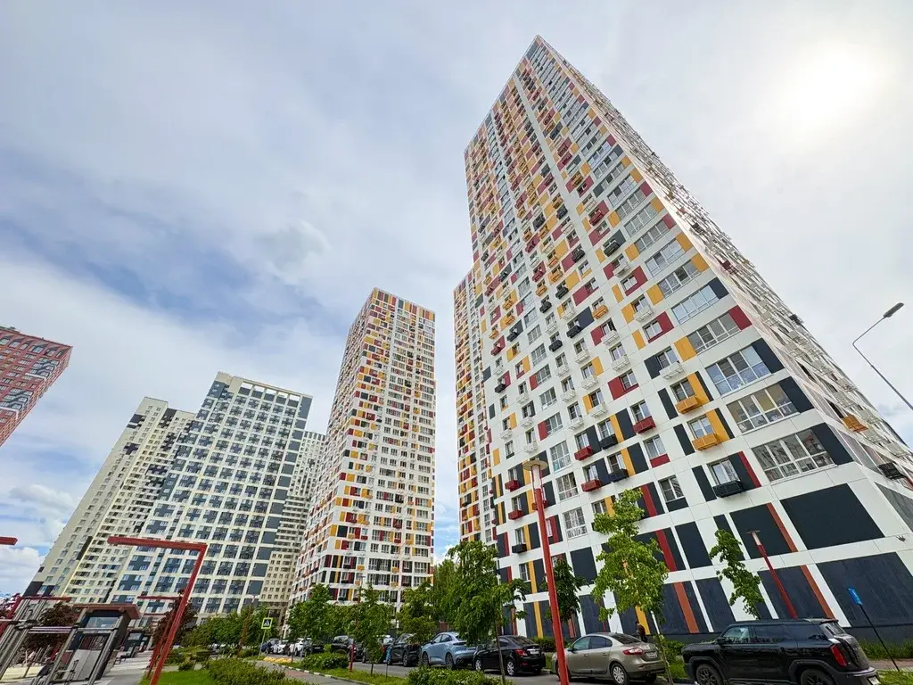 Продажа 3х к. апартамента у леса и у воды в ЖК Спутник - Фото 2