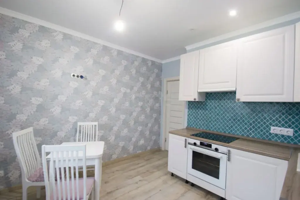 Сдам 1кв квартиру после ремонта с мебелью - Фото 1