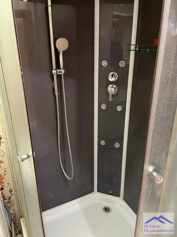 Продам 4-х комнатную квартиру в микрорайоне Маклино г. Малоярославца - Фото 16