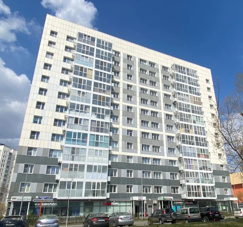 Продажа торгового помещения, ул. Миллионная - Фото 1