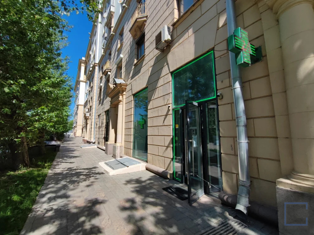 Аренда торгового помещения, м. Ленинский проспект, Ленинский проспект ... - Фото 1