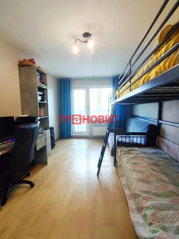 Продажа квартиры, Новосибирск, Александра Чистякова - Фото 0