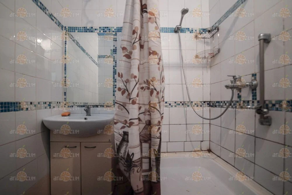 2-комн. квартира - Фото 11