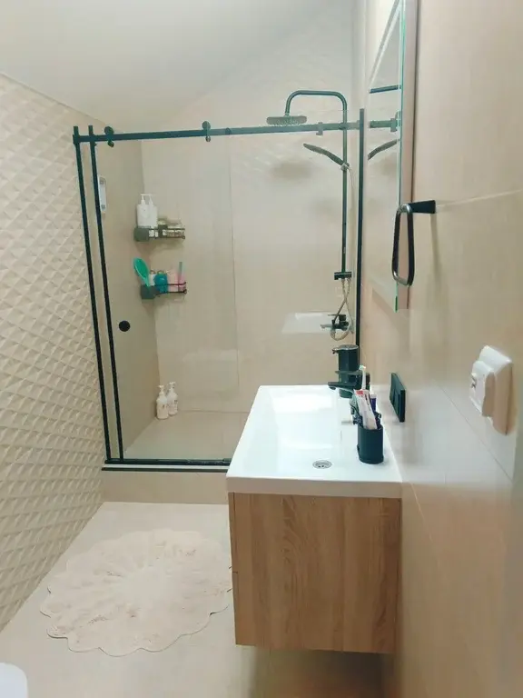 Современный дом с ремонтом и мебелью - Фото 12