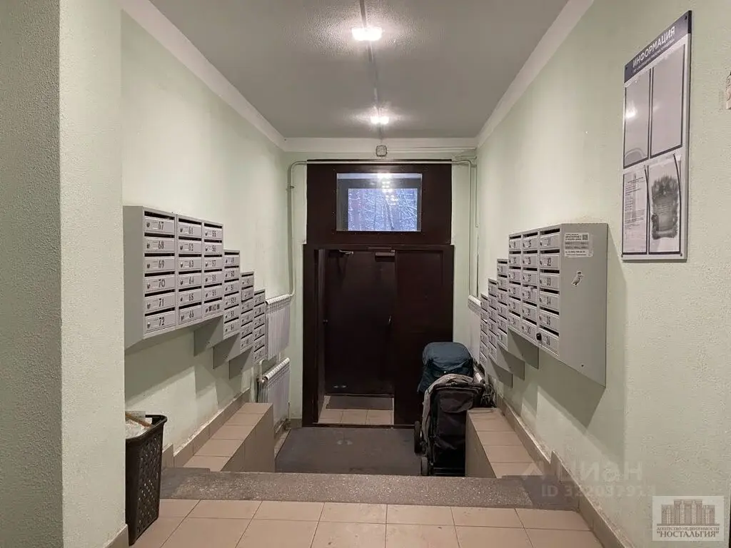 Снять двухкомнатную квартиру 50.0м - Фото 0