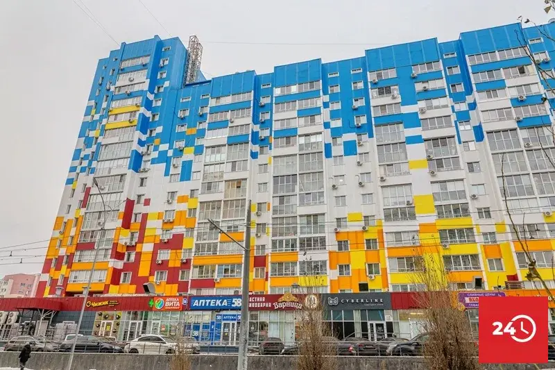 В продаже коммерческое помещение в самом центре Спутника 215 кв.м. - Фото 1