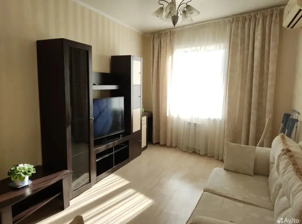 Сдаётся светлая, тёплая квартира на долгий срок - Фото 4