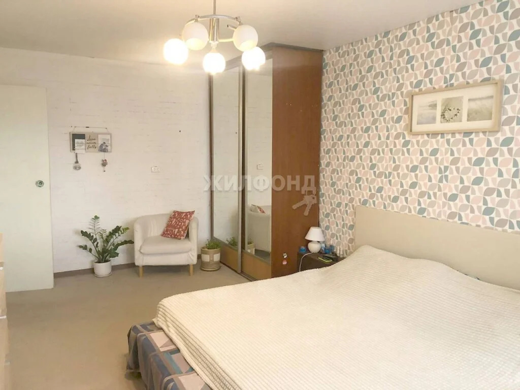 Продажа квартиры, Новосибирск, Сибиряков-Гвардейцев пл. - Фото 2
