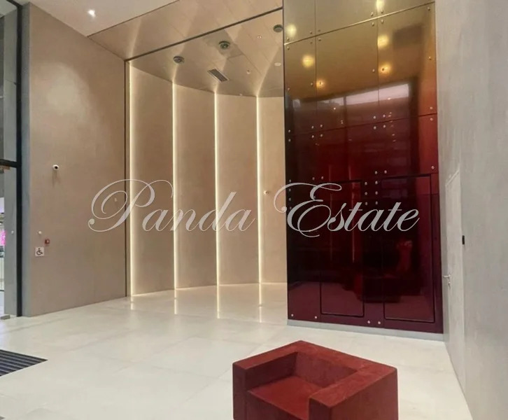 Red7 с дорогой мебелью и ремонтом под тапочки (ном. объекта: 9719) - Фото 4