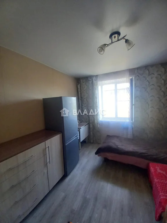 городской округ Владимир, улица Лакина, д.139, комната на продажу - Фото 0