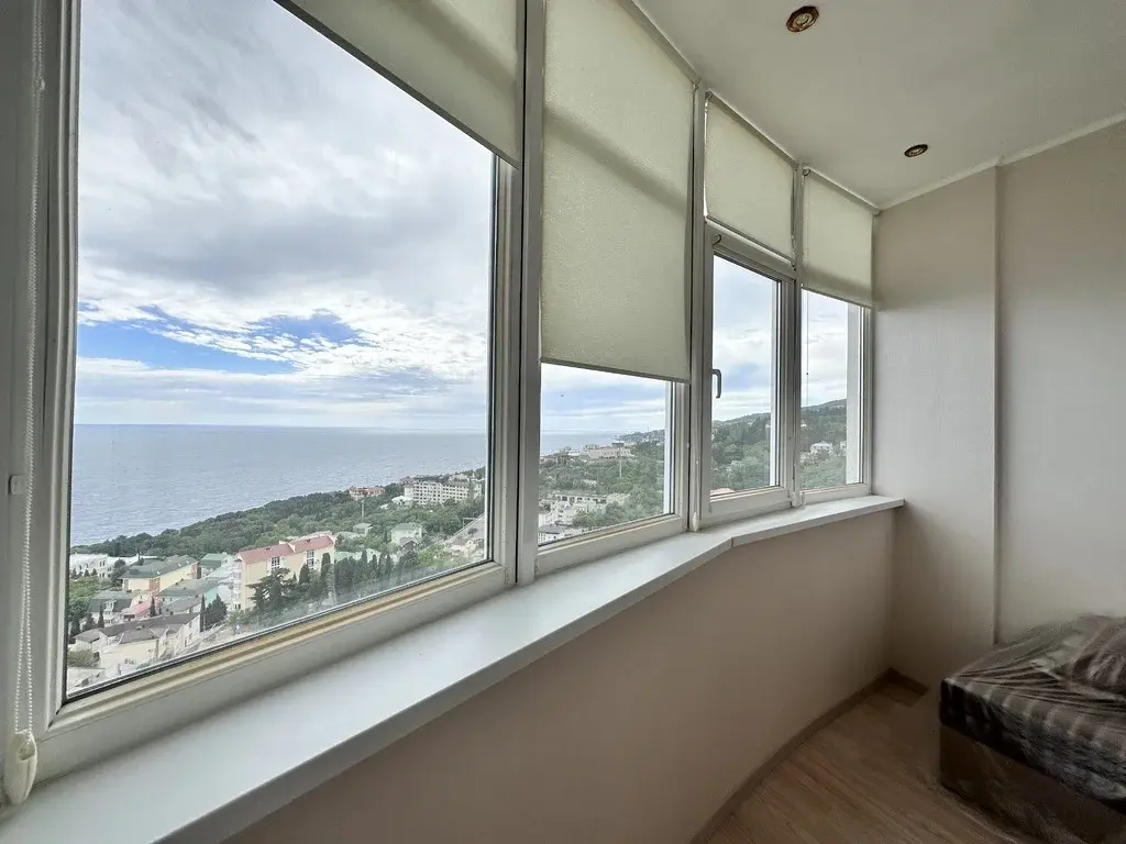 Продам просторную 1-к квартиру с видом на море в Гаспре - Фото 21