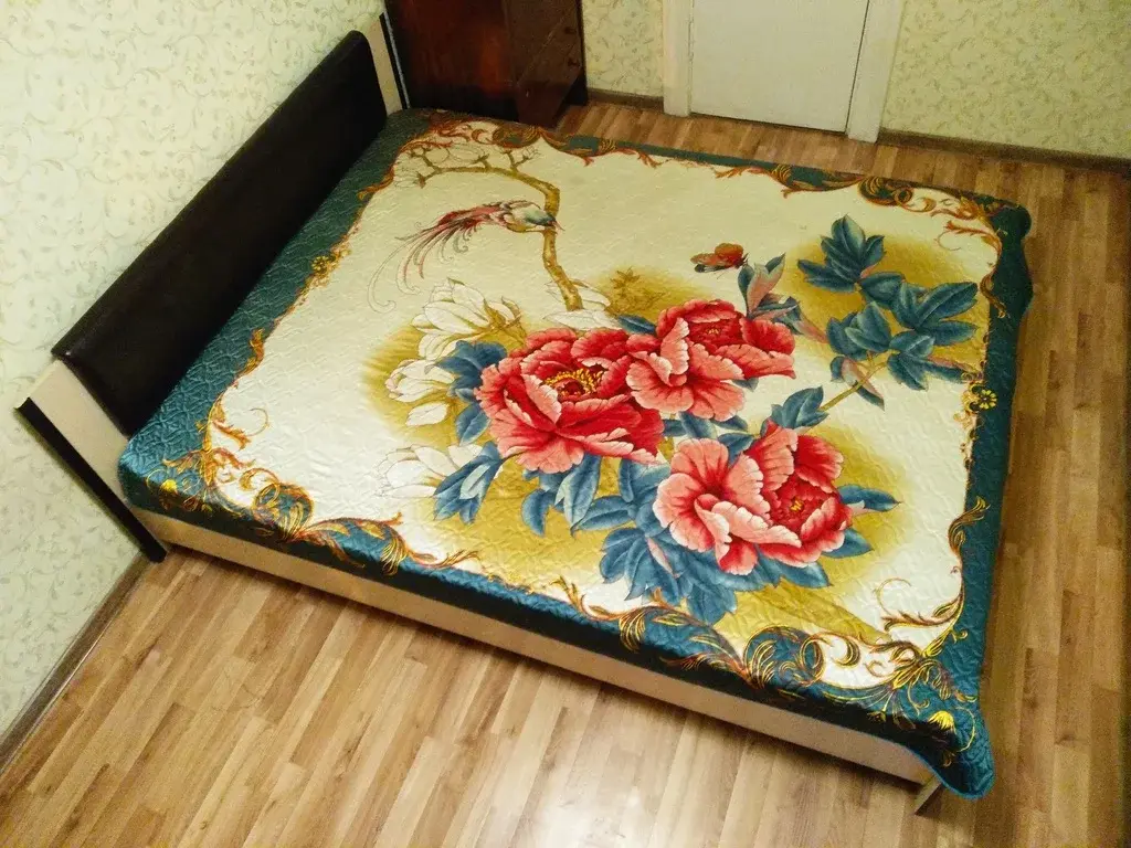 Двухкомнатная квартира - Фото 1