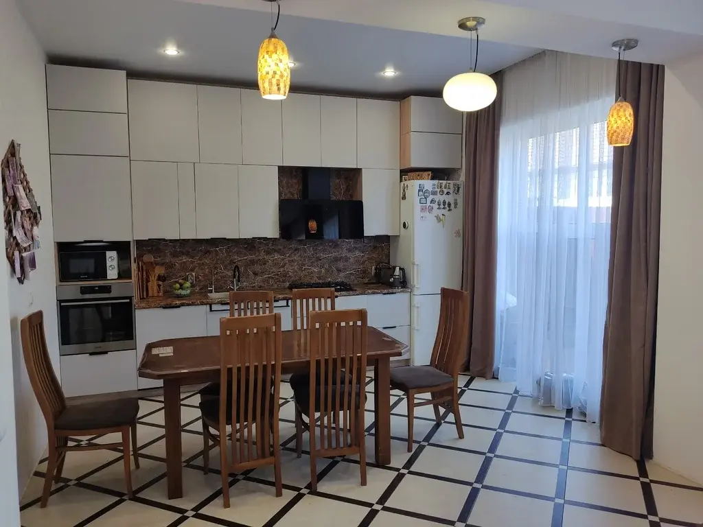 Продам тpёхэтажный, кирпичный дом, 240 кв. м.  с земeльным участком 3, - Фото 9