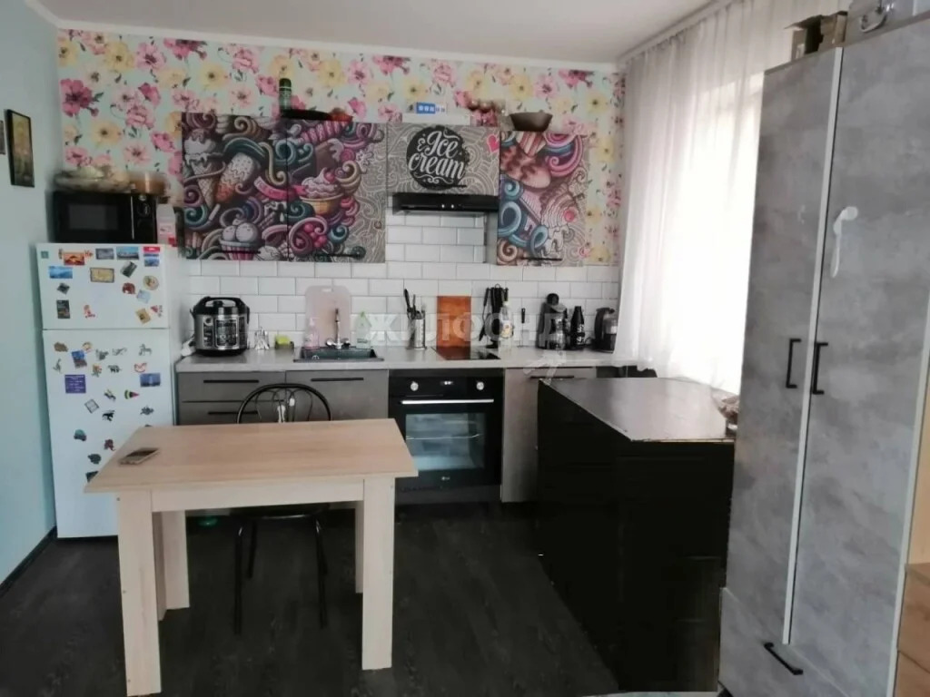 Продажа квартиры, Новосибирск, ул. Есенина - Фото 1