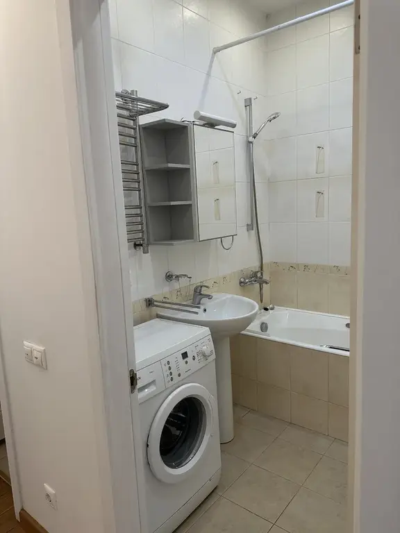 Трехкомнатную квартиру на ул.Космонавтов Общ.пл. 89 кв.м - Фото 49