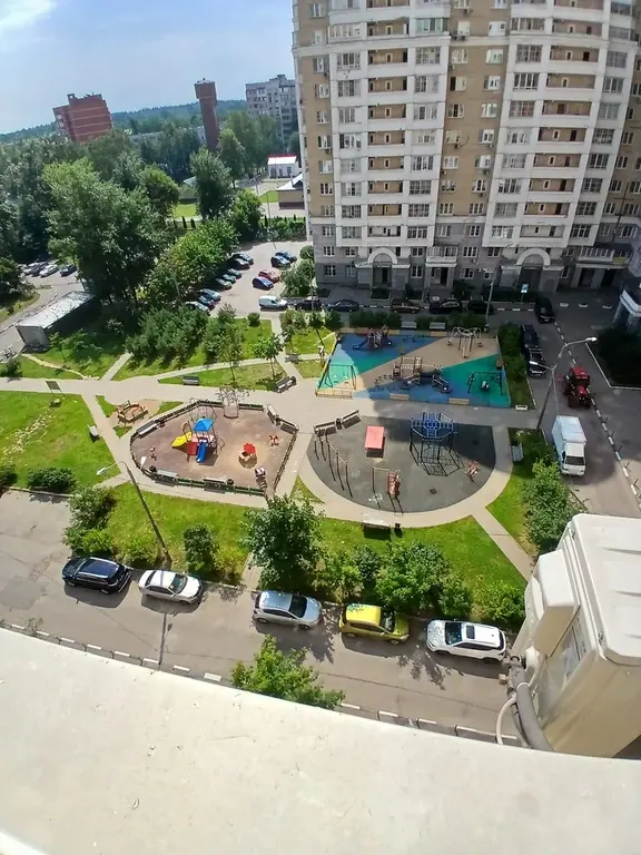 Просторная - 4-х. комнатная квартира с хорошей планировкой - Фото 19