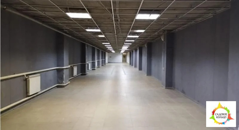 в 13 от МКАД в Томилино в цокольном этаже предлагается 400 кв - Фото 0