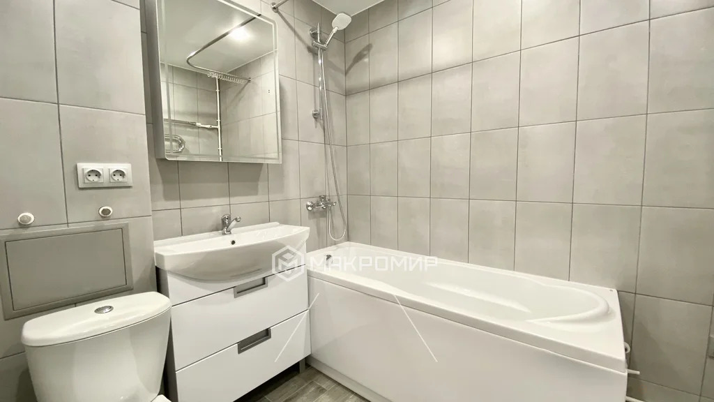 Продажа квартиры, Архангельск, Ломоносова пр-кт. - Фото 0