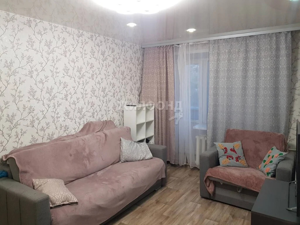 Продажа квартиры, Новосибирск, Героев Революции пр-кт. - Фото 0