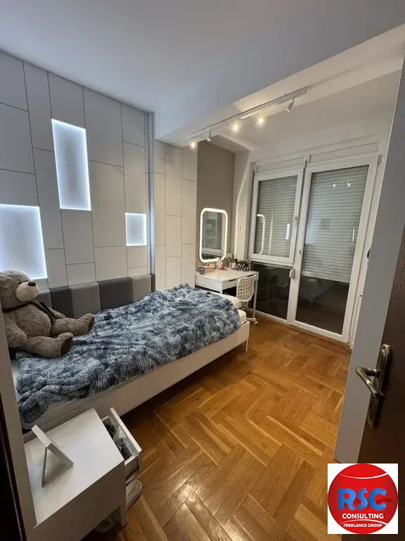 ЧЕТЫРЁХКОМНАТНАЯ КВАРТИРА, 100 м2 - Фото 13