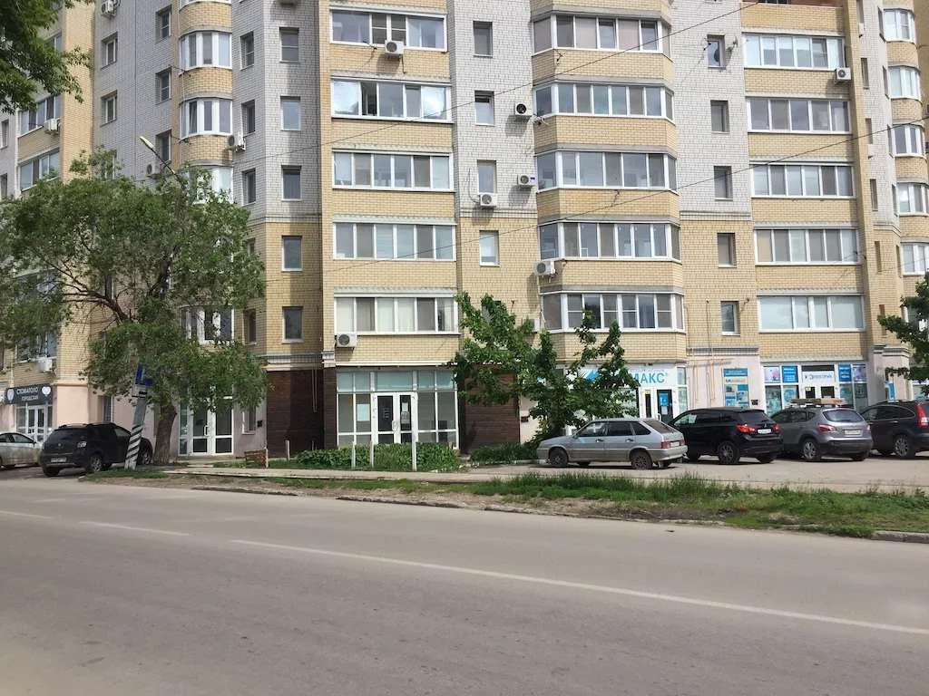 площадь свободы 15 энгельс. ул. тракторная, д. где снять в энгельсе. энгельс, ул.