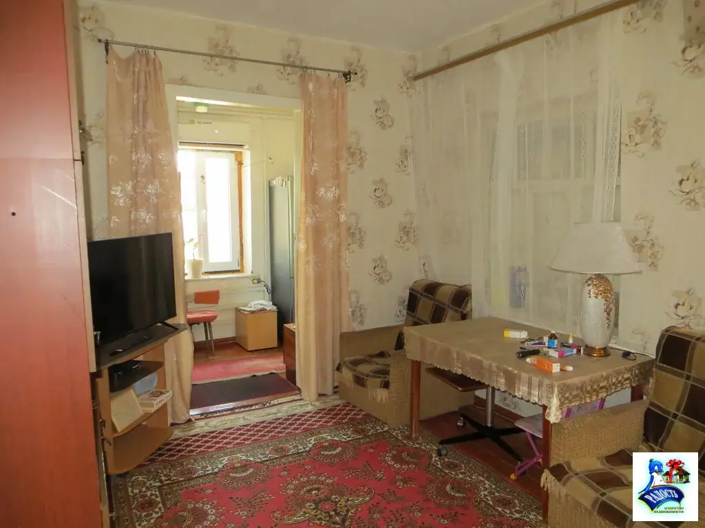 Продам отдельный дом в центре поселка. - Фото 9