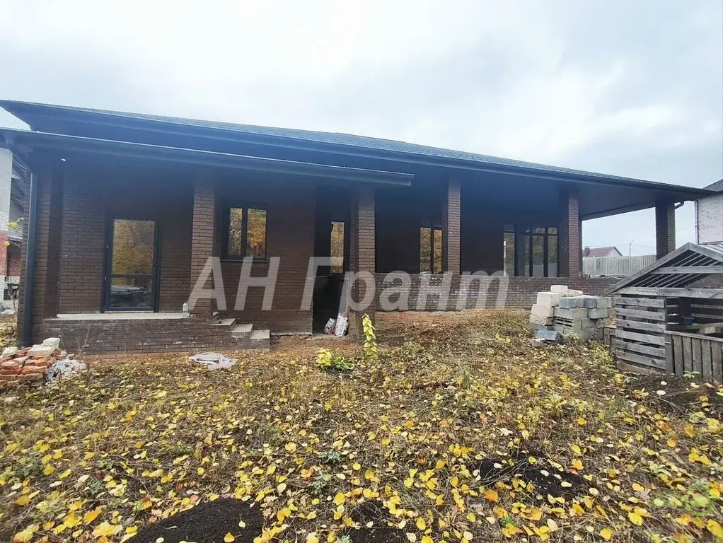 Шикарный дом с ГАРАЖОМ  и НАВЕСОМ , рядом лес - Фото 22