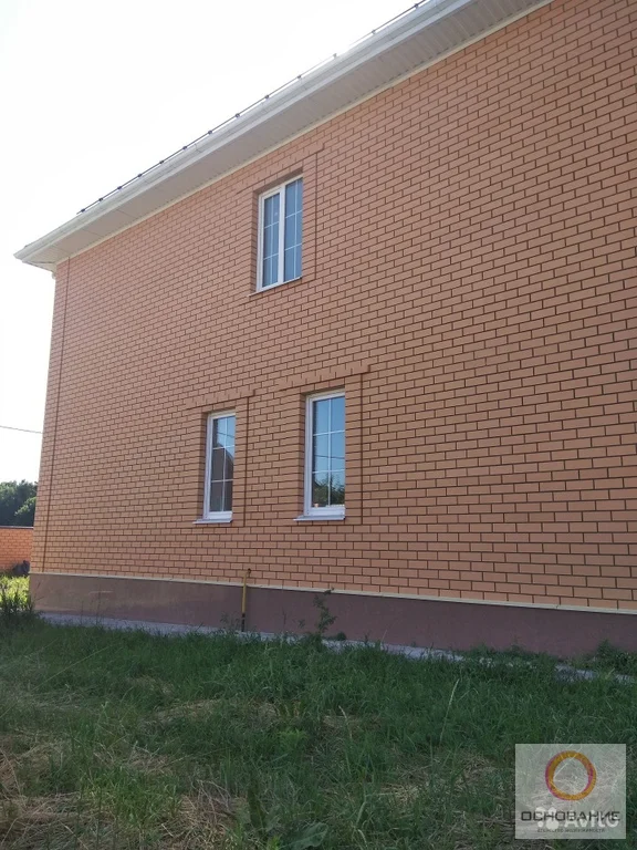 Двухэтажный коттедж в городе Белгороде - Фото 2