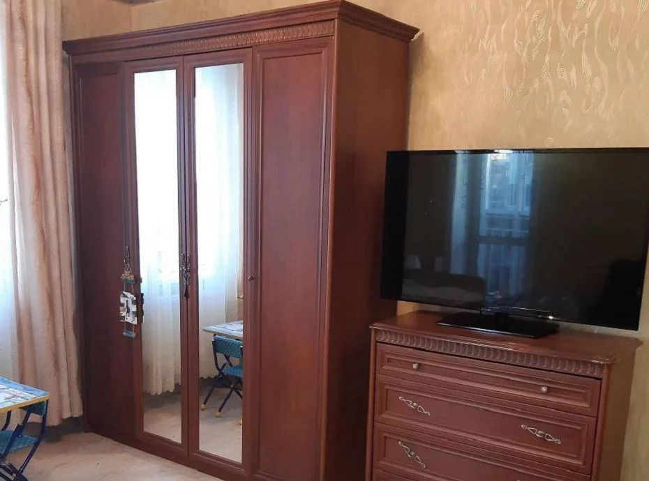 Борисовская 33 москва. Комната с хорошим ремонтом. Маяковского 9/1 железнодорожный сдается квартира. Г. Сниму двухкомнатную в железнодорожном без посредников.