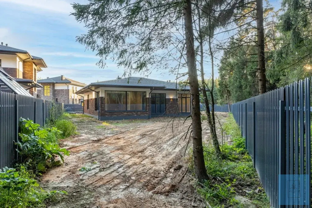 крайний к лесу дом в КП Дивный лес - Фото 11