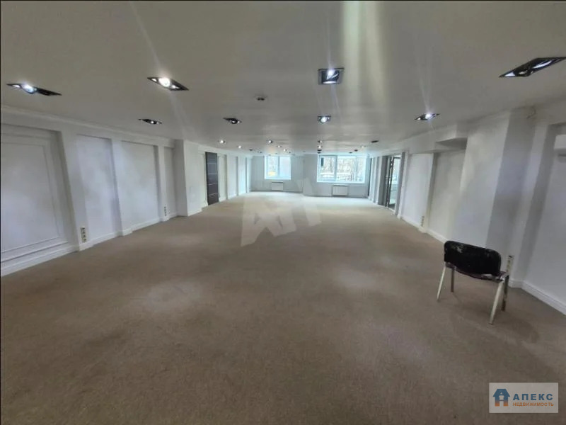 Аренда помещения (ПСН) пл. 310 м2 под магазин, нотариуса, турфирму, ... - Фото 3