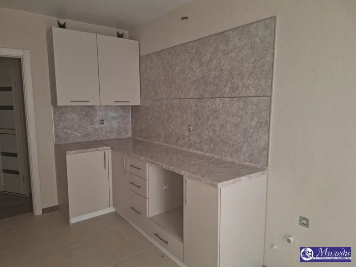 Продажа квартиры, Батайск, Железнодорожников пл. - Фото 2